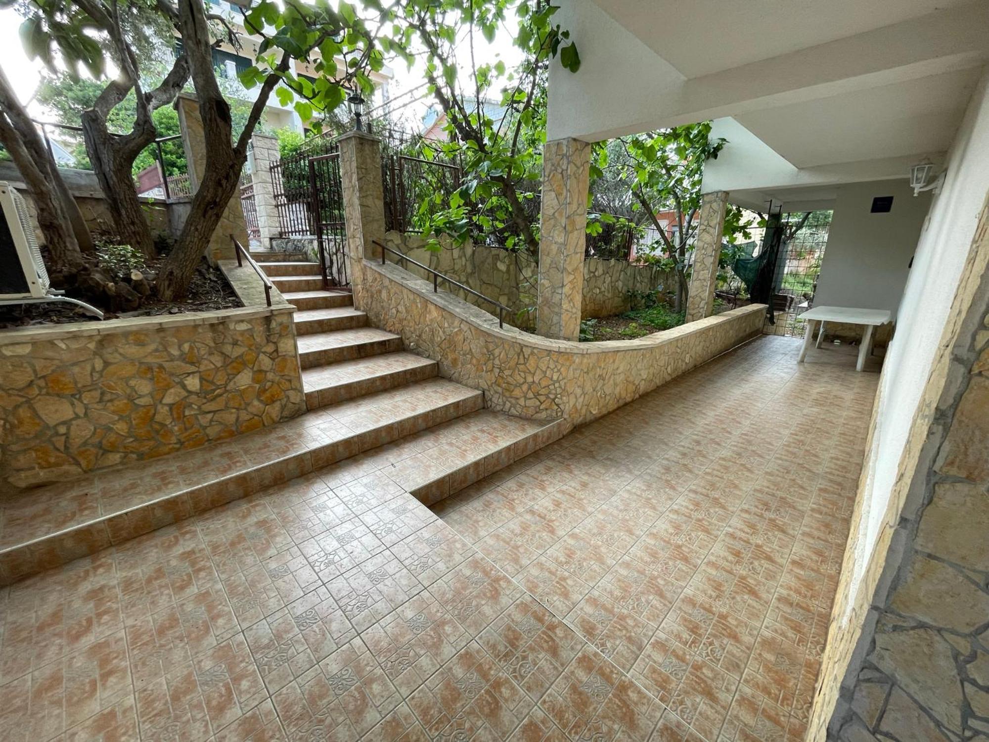 טרוגיר Apartment Jakasa מראה חיצוני תמונה