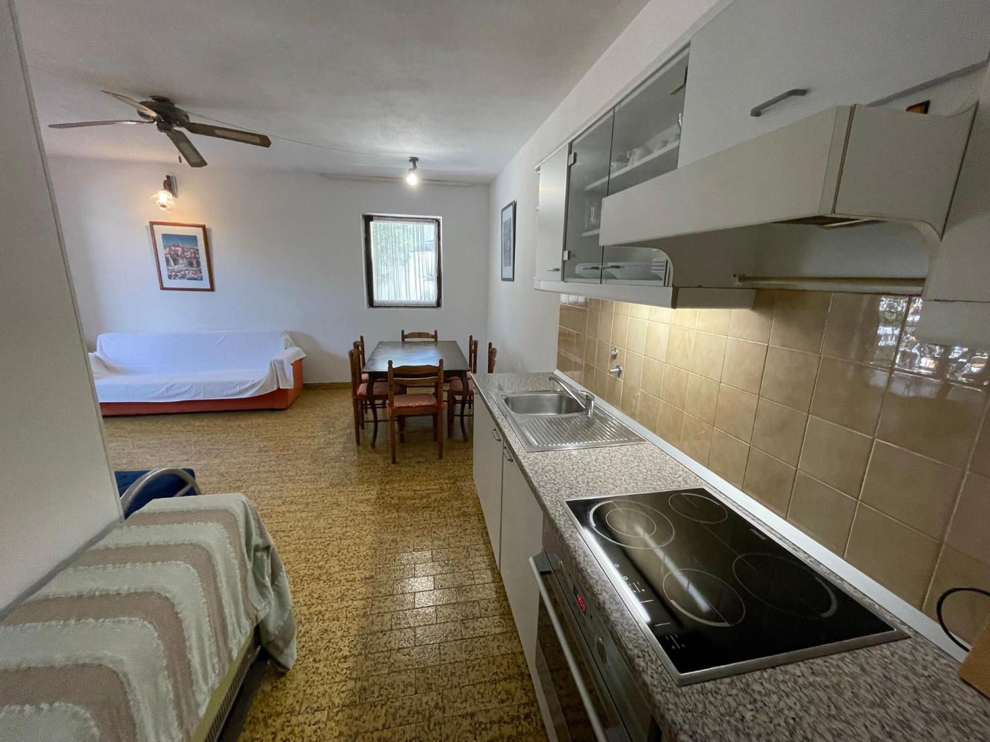 טרוגיר Apartment Jakasa מראה חיצוני תמונה
