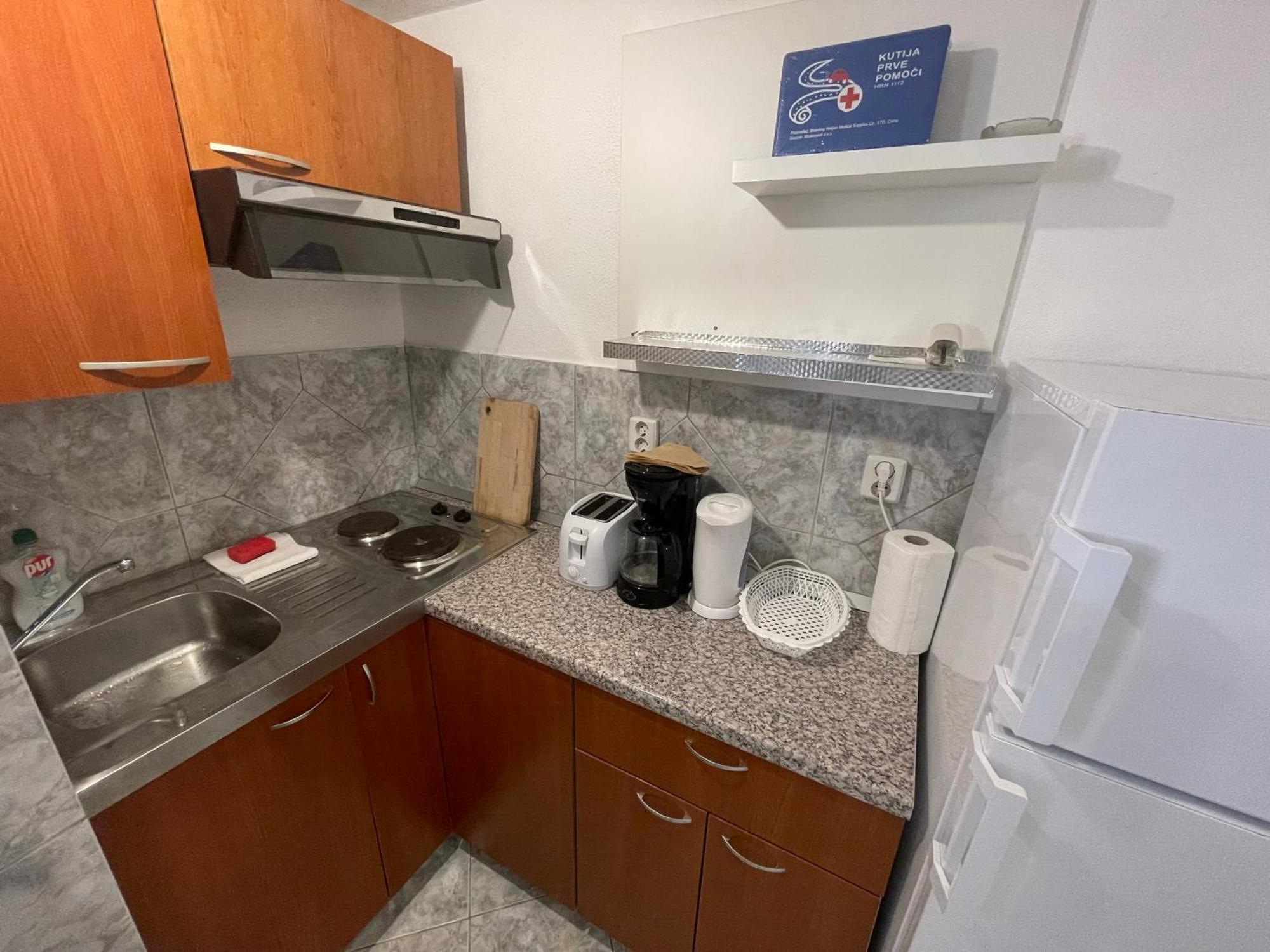 טרוגיר Apartment Jakasa מראה חיצוני תמונה