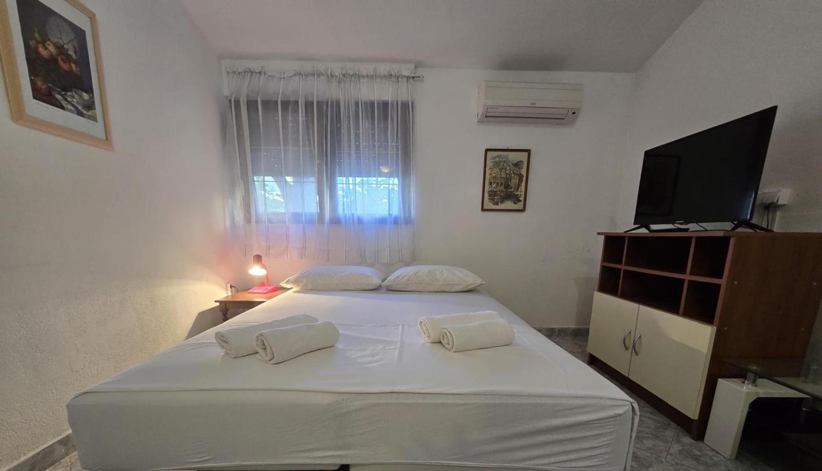 טרוגיר Apartment Jakasa מראה חיצוני תמונה